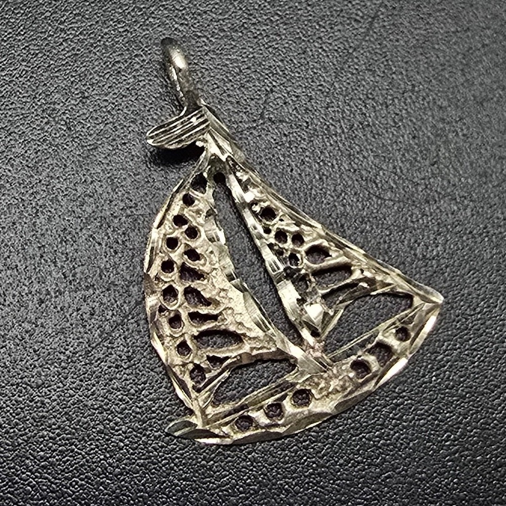 Sterling Silver Sailboat Pendant Charm Boat Filigree Vintage Jewelry